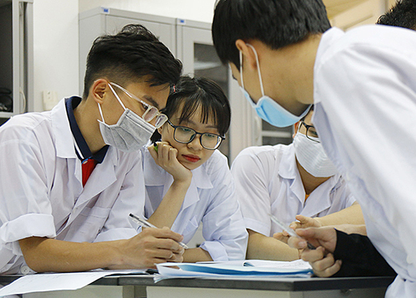 Những kỹ năng và kiến thức giúp sinh viên y khoa giỏi lâm sàng