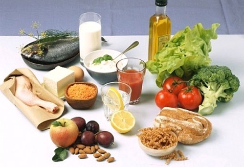 Người bệnh nên thực hiện chế độ ăn nhiều chất xơ trong rau