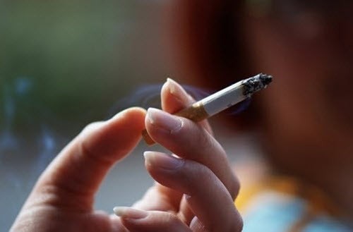 Chuyên gia chia sẻ về tác hại của thuốc lá