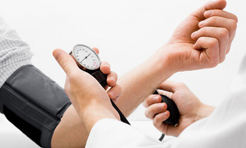 Chế độ tập thể dụng thường xuyên có làm giảm huyết áp không?