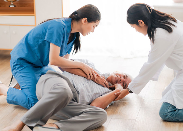 Dấu hiệu nguy hiểm của tăng huyết áp cấp cứu cần đặc biệt lưu ý